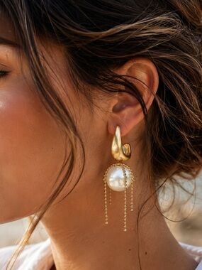 Luxury look Gold and White Pearl Drop Earrings